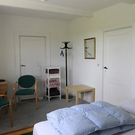 Bed and breakfast Tvaerskov Molle